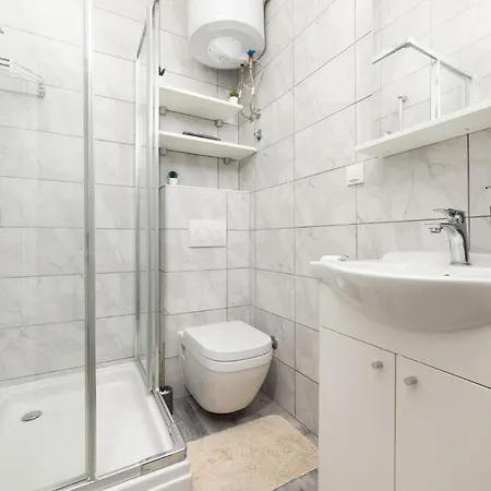 Apartman Danica By El-pi Tours Njivice