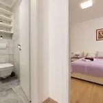 Appartement Danica By El-pi Tours *